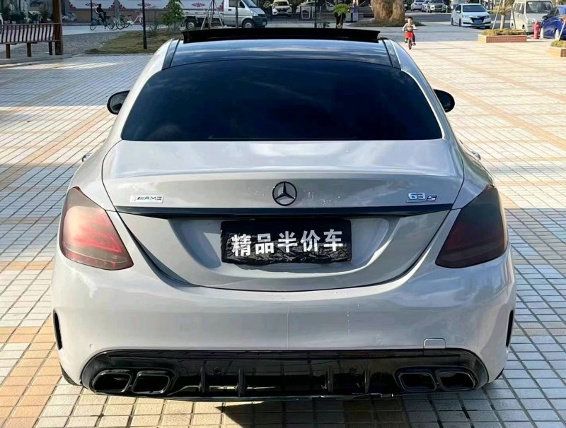 汕头18年奔驰C8