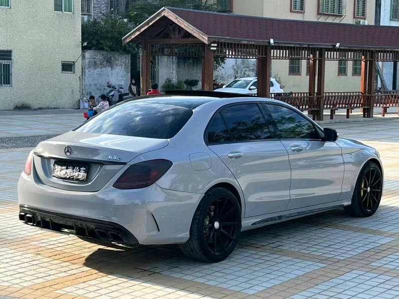 汕头18年奔驰C9