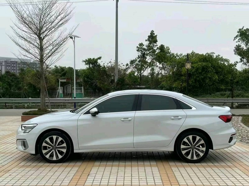 汕头21年奥迪A32