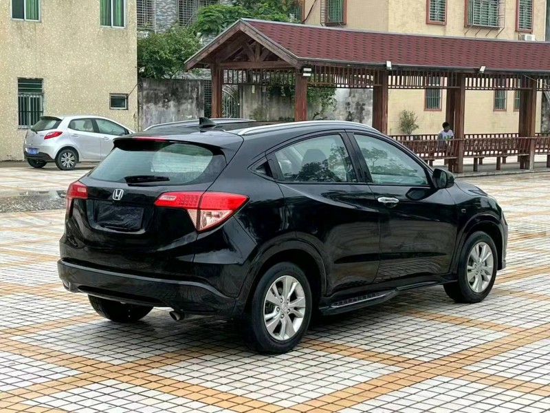 汕头15年本田缤智7