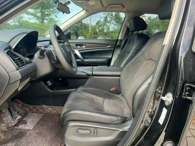 汕头19年本田冠道4