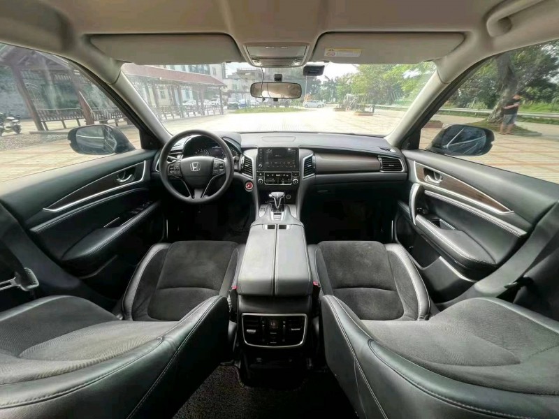 汕头19年本田冠道9