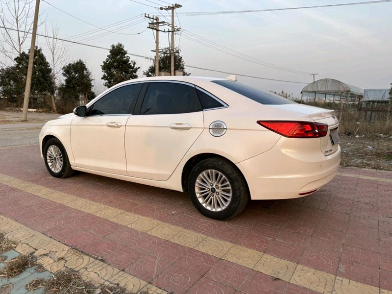 徐州16年福特福睿斯8