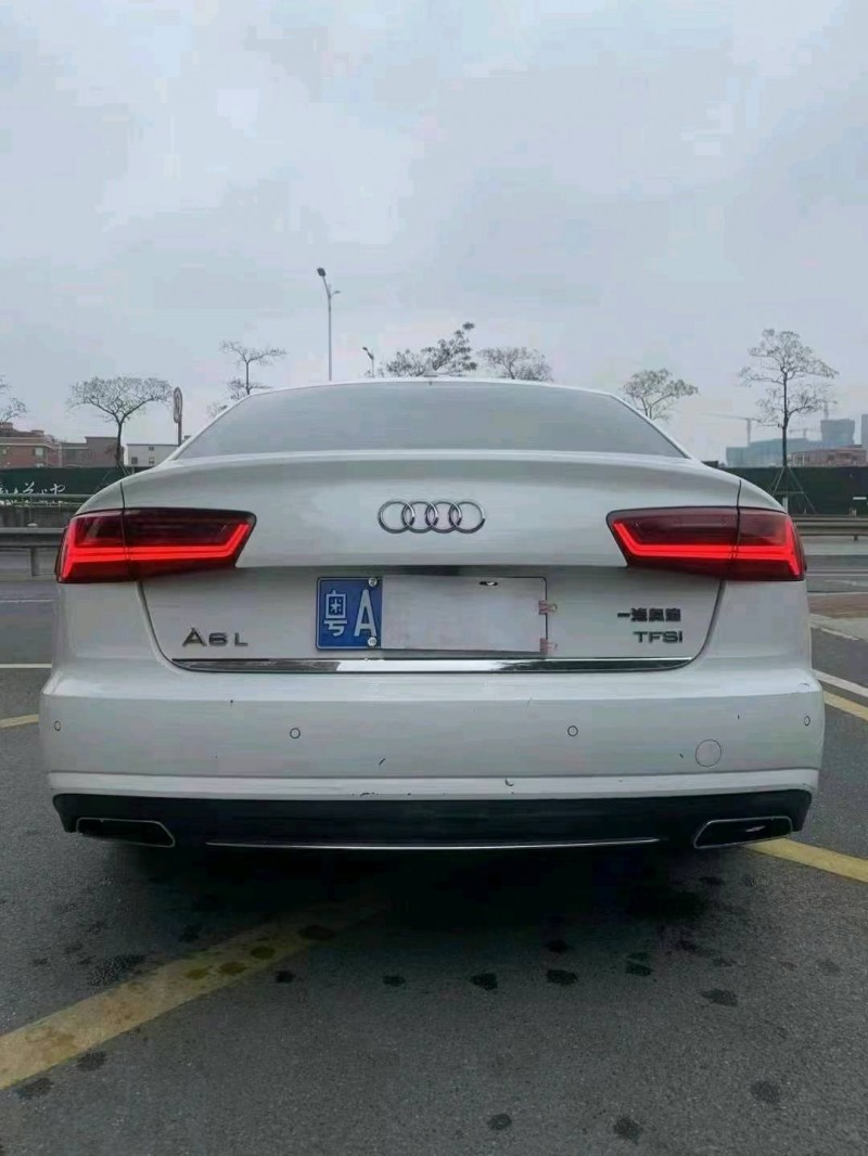佛山17年奥迪A6L3