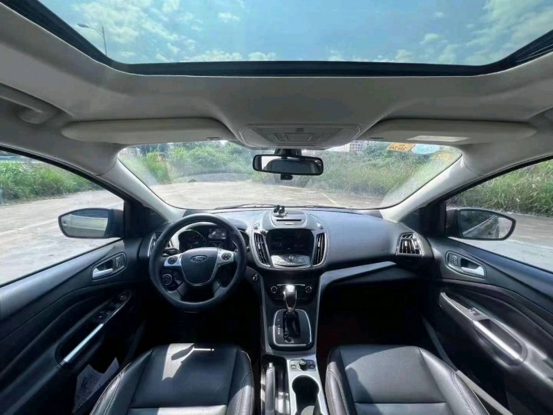 岳阳16年福特翼虎3