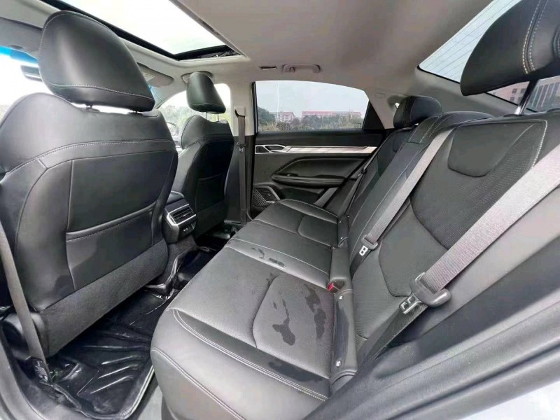 岳陽23年吉利雷神7