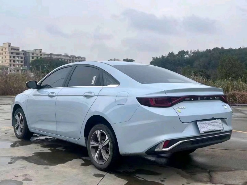 岳陽23年吉利雷神8