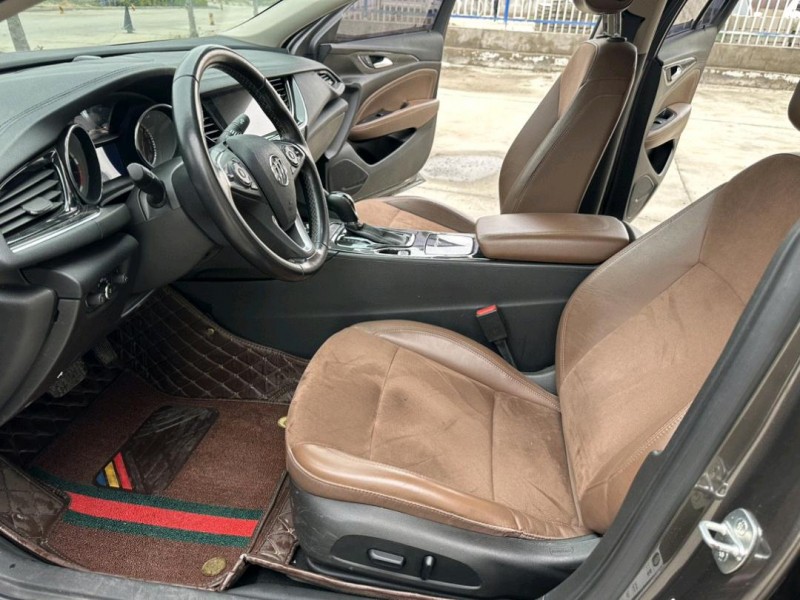 徐州19年别克君威7