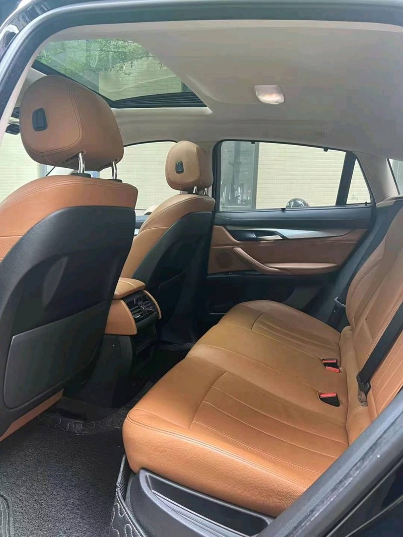 佛山18年宝马X69