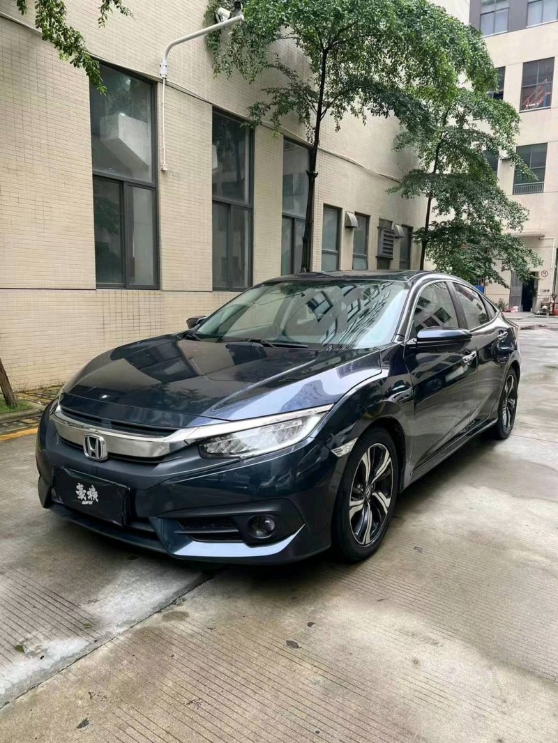 佛山16年本田思域2