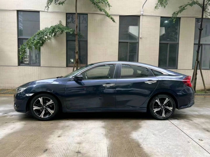 佛山16年本田思域4