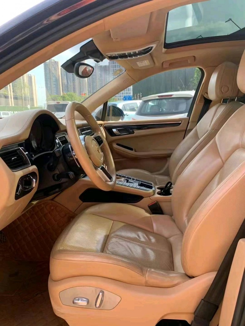 佛山15年保时捷Macan9