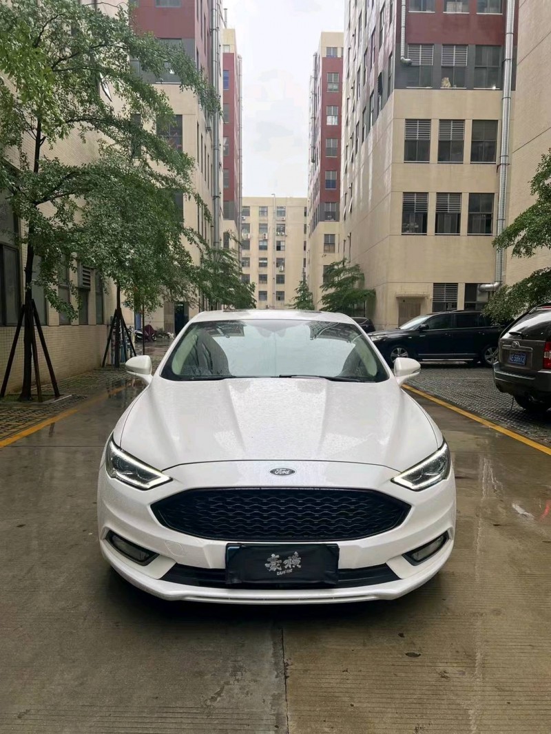 佛山17年福特蒙迪欧1