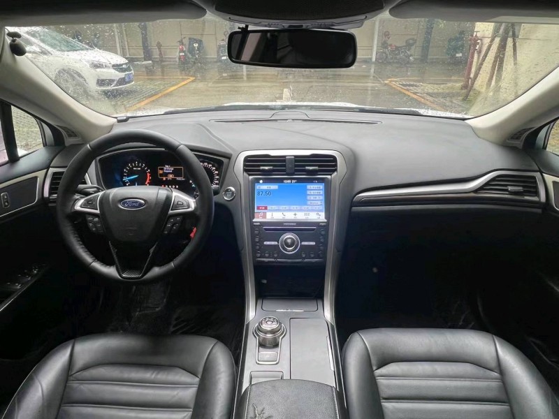 佛山17年福特蒙迪欧8