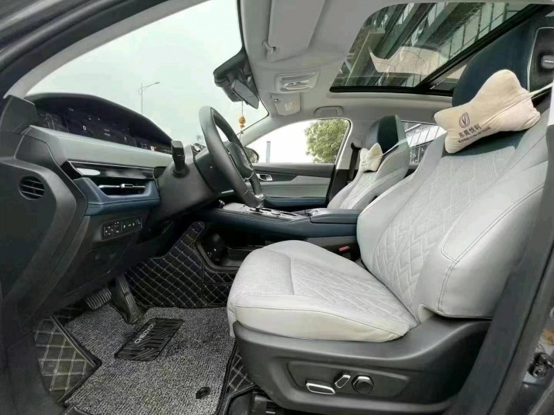 佛山22年长安汽车UNI-K7