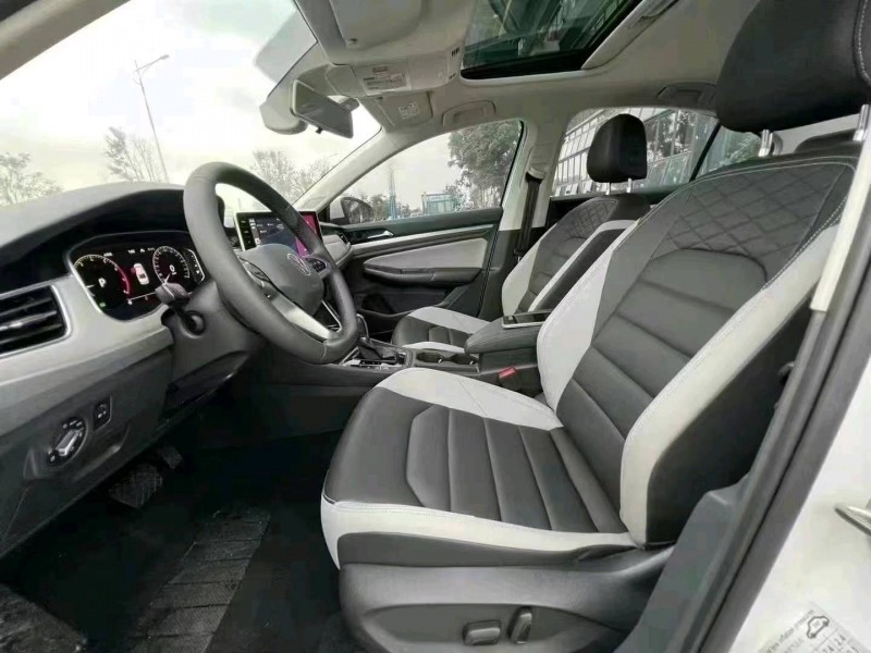 佛山22年大众宝来4