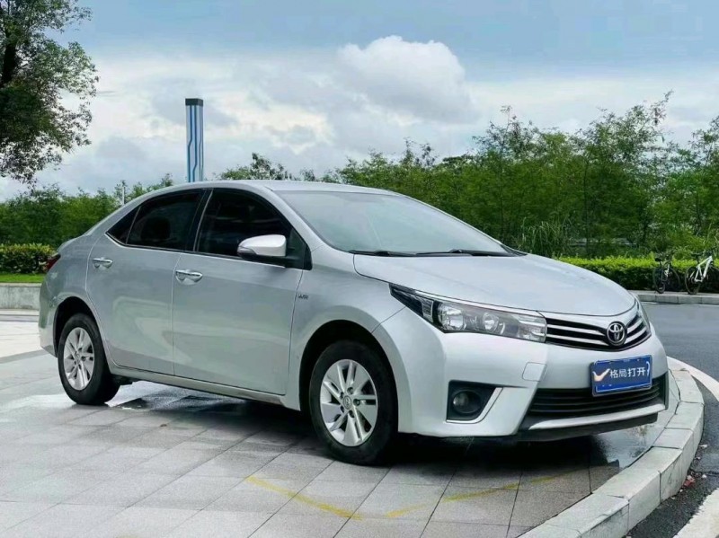 佛山17年丰田卡罗拉4