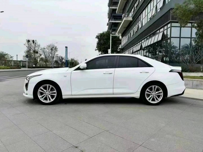 佛山20年凯迪拉克CT46