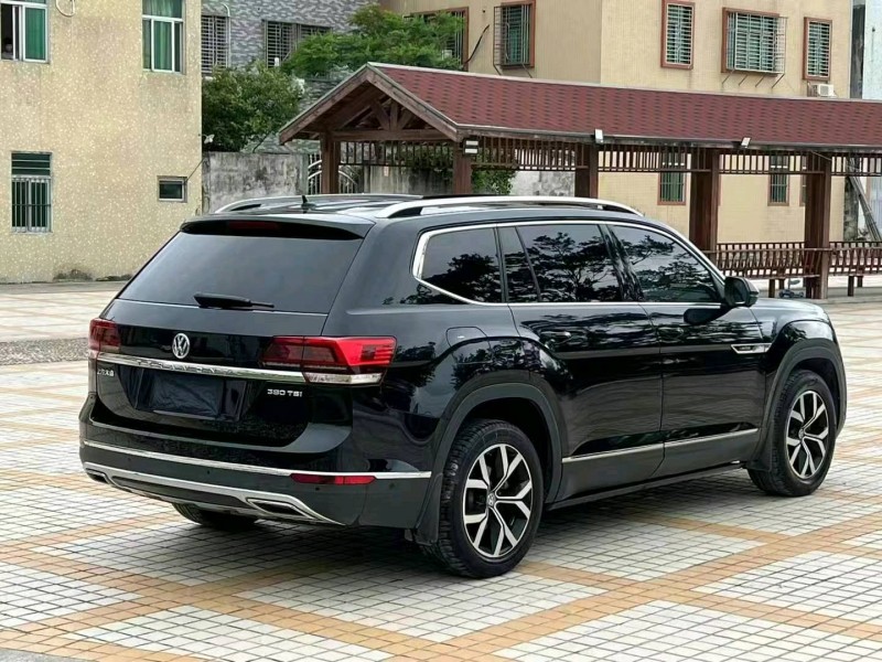 汕头19年大众途昂7