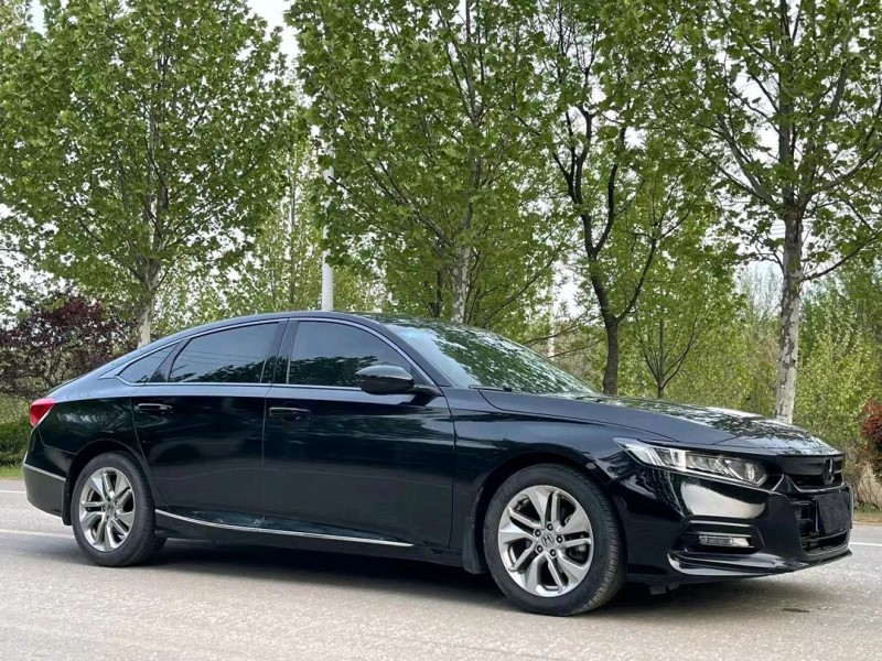 徐州20年本田雅阁2