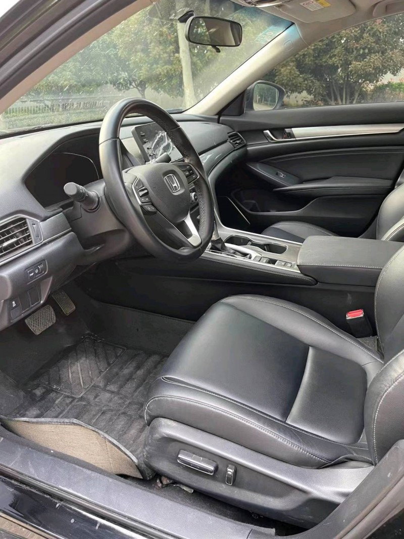 徐州20年本田雅阁8