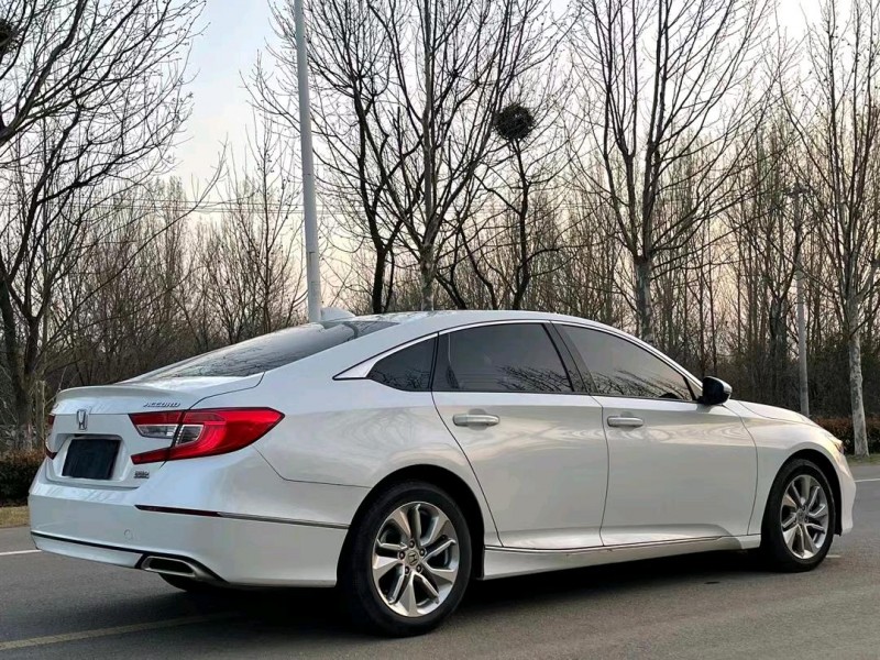 徐州21年本田雅阁6