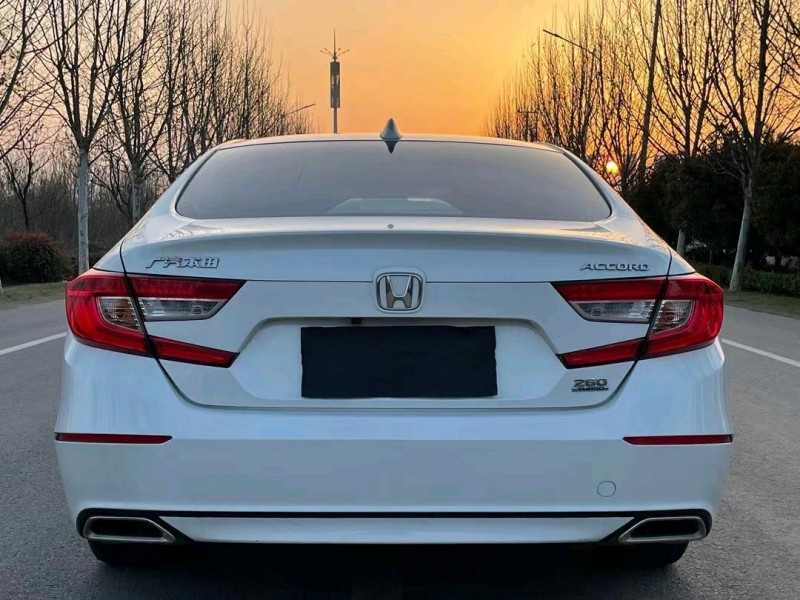 徐州21年本田雅阁9