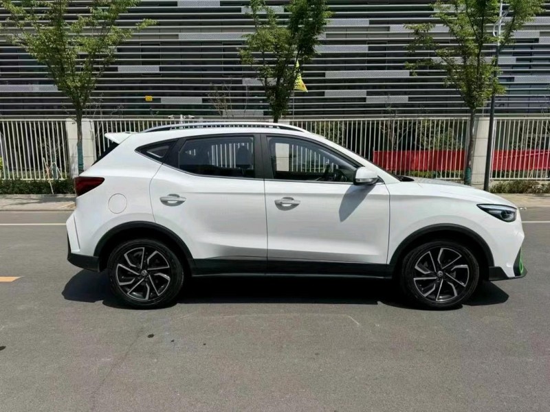 济宁23年名爵ZS7