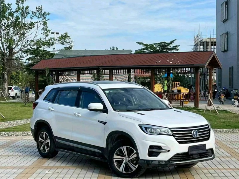 汕头19年长安汽车CS752