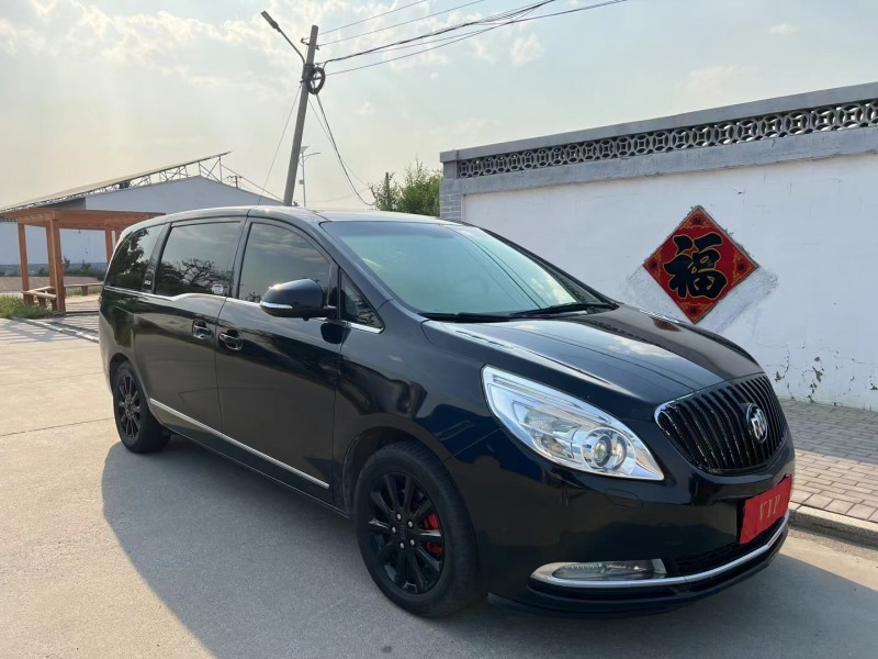 青岛11年别克GL83