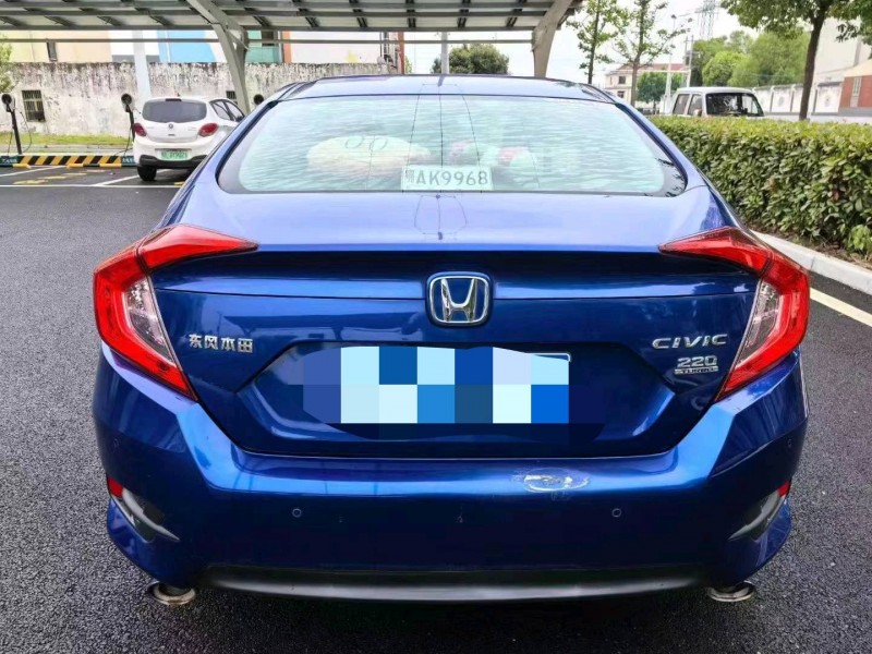 东营19年本田思域9