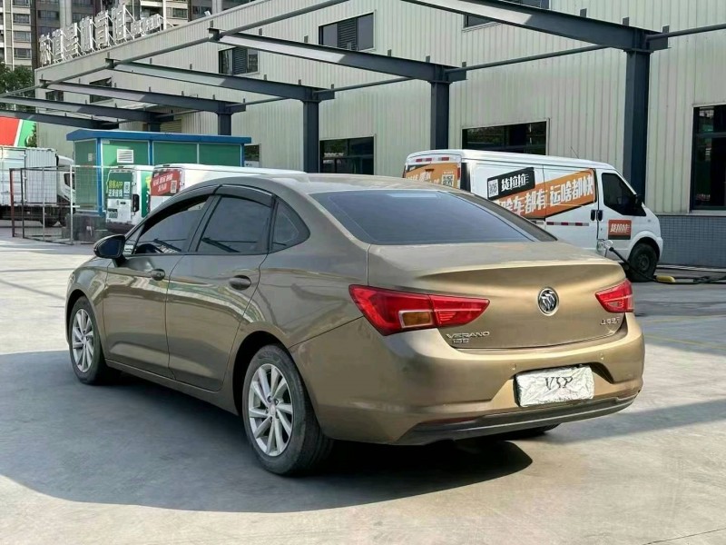 中山15年别克威朗8