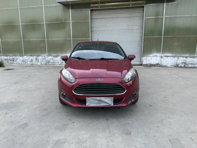 徐州14年福特嘉年华1