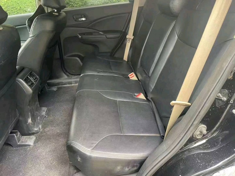 汕头16年本田CRV8
