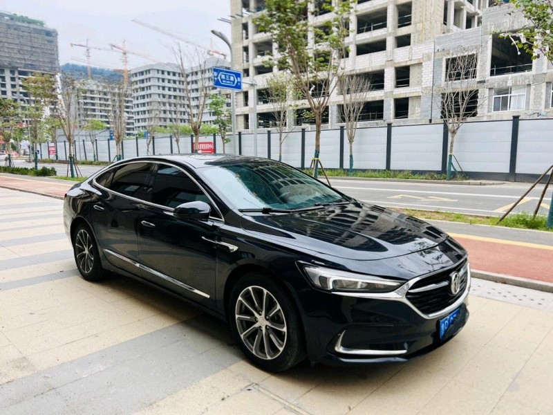 聊城20年别克君越3