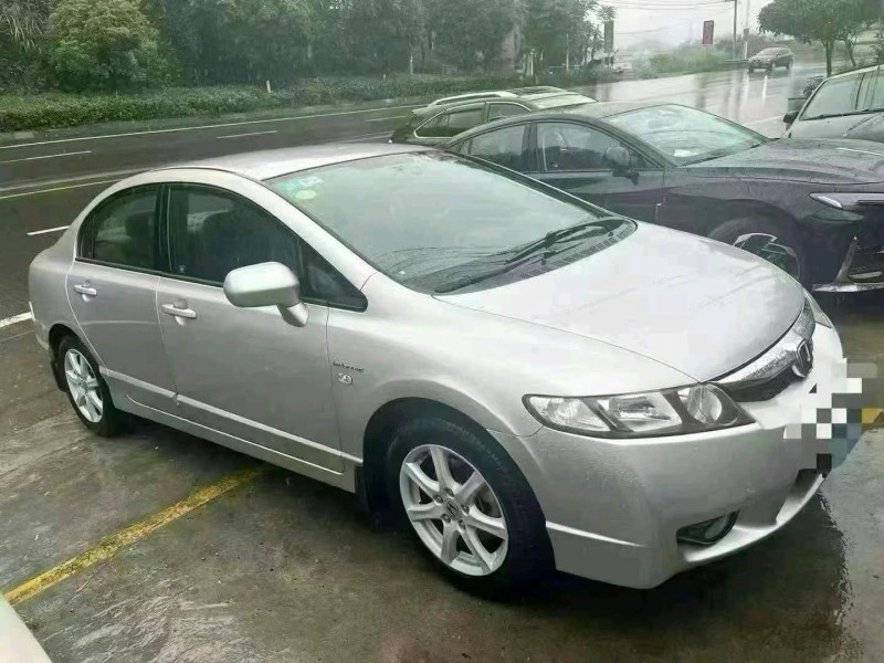 烟台11年本田思域3