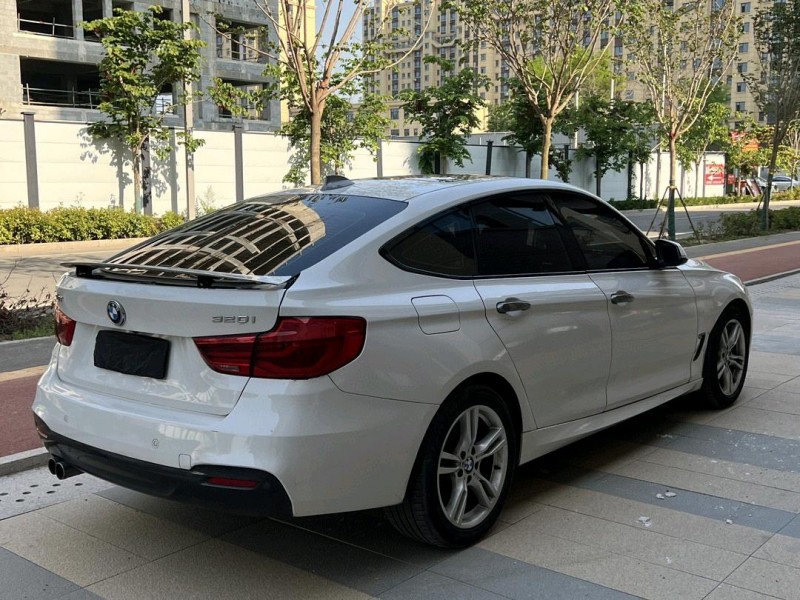 聊城19年宝马3系GT8