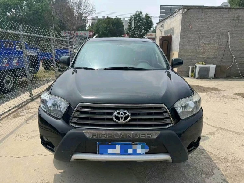 保定11年丰田汉兰达1