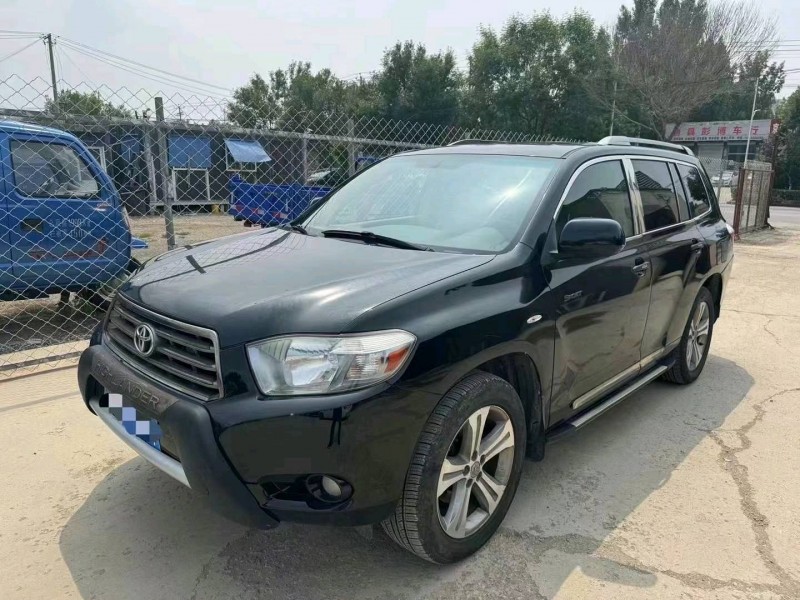 保定11年丰田汉兰达8