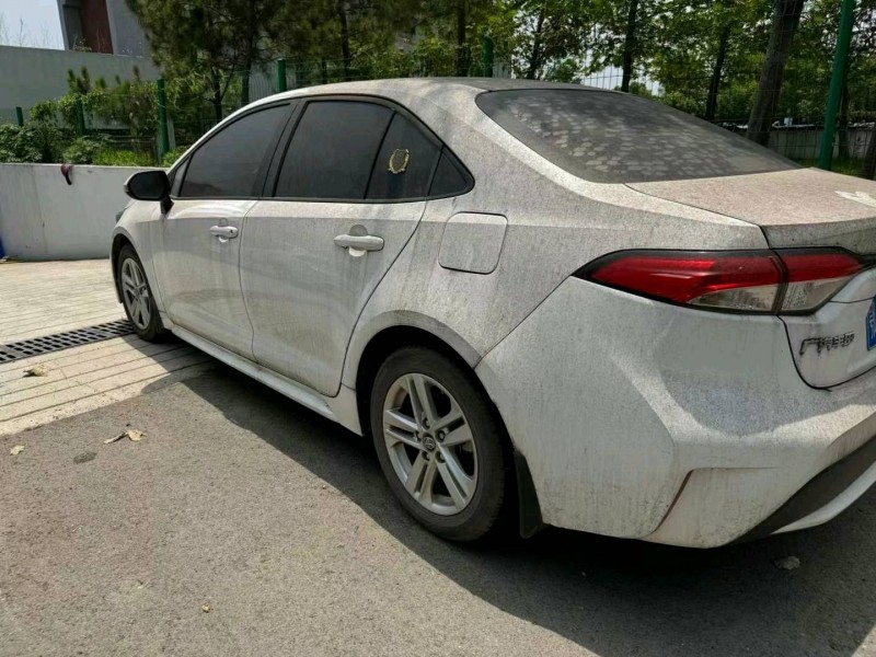 武汉21年丰田雷凌7