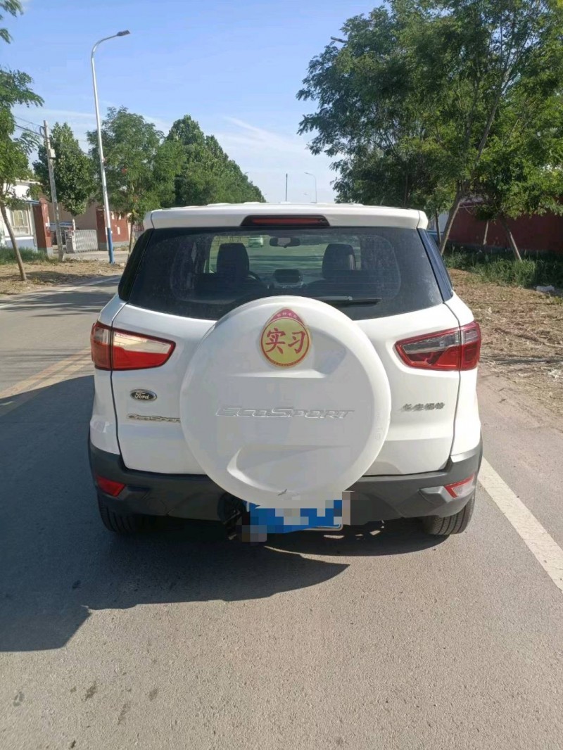 邢台16年福特翼搏9