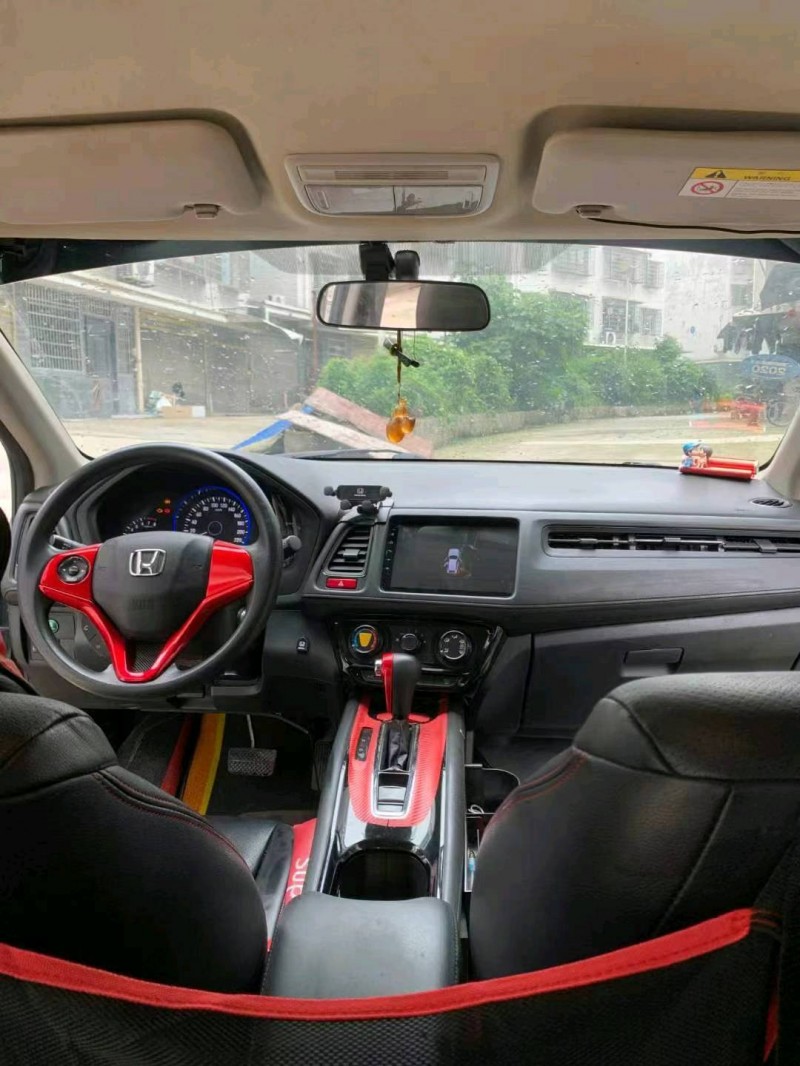 邵阳18年本田缤智6