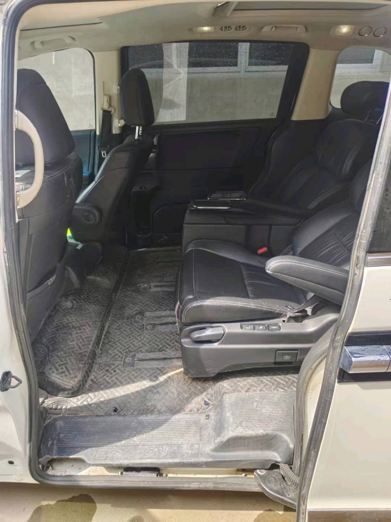 廊坊18年本田艾力绅8