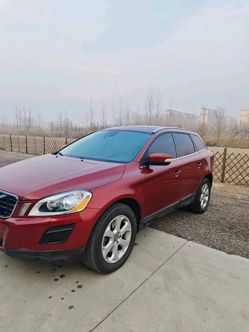 廊坊13年沃尔沃XC602