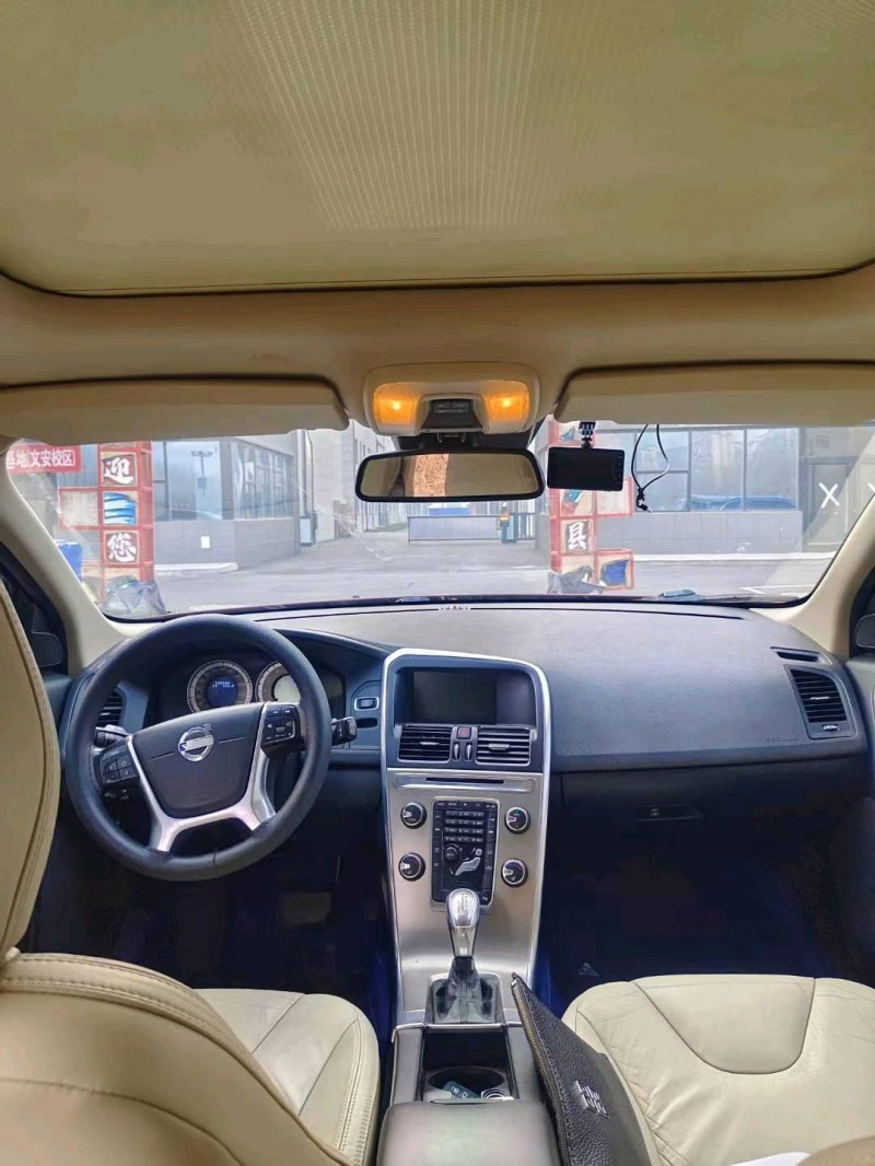 廊坊13年沃尔沃XC608