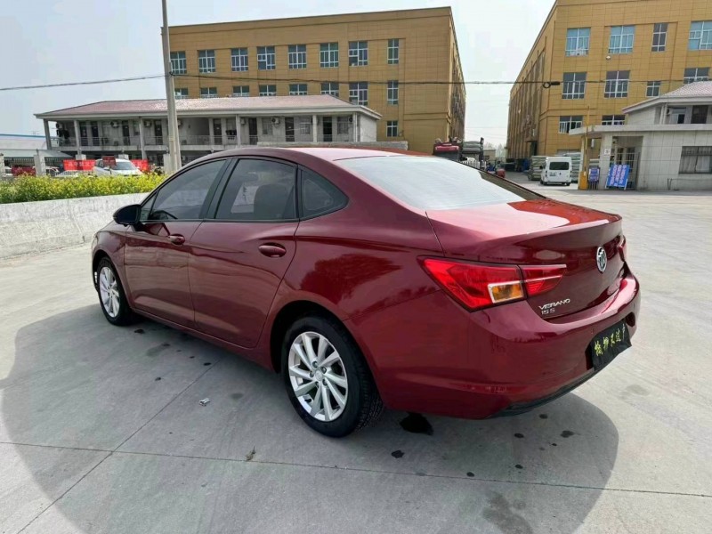 盐城18年别克威朗5