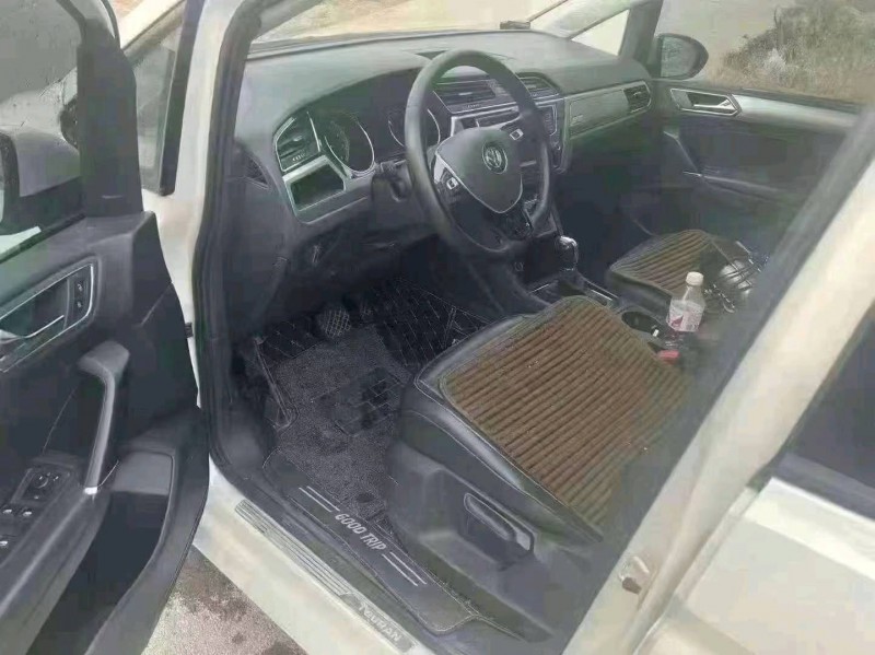 济南19年大众途安7