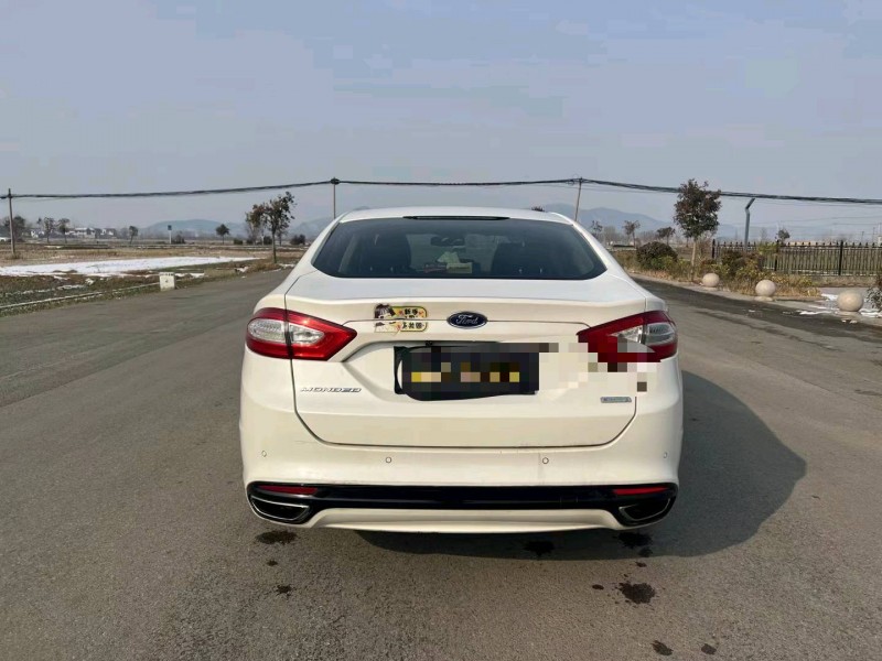 徐州15年福特蒙迪欧9