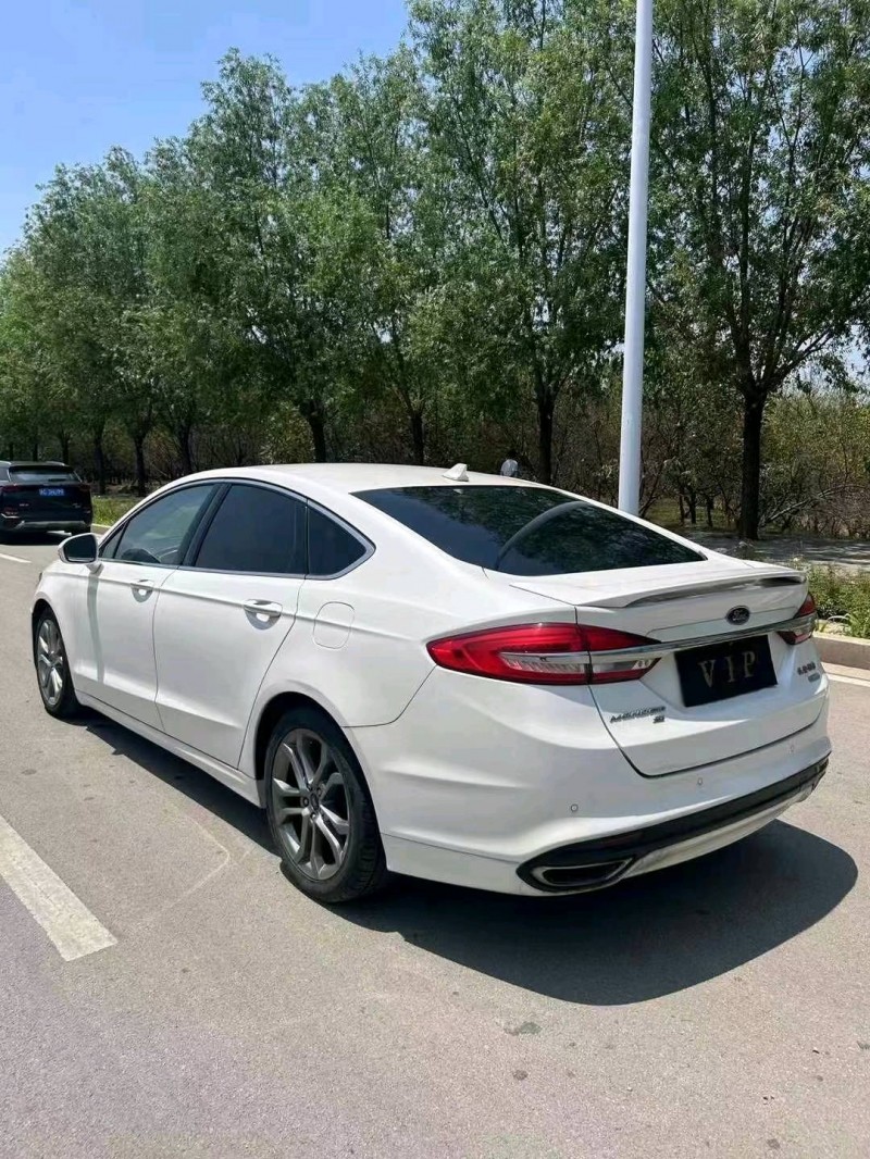 枣庄17年福特蒙迪欧8