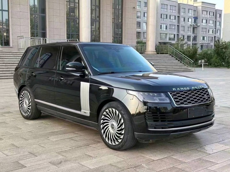 淄博19年路虎揽胜行政3